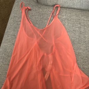 Lululemon tank